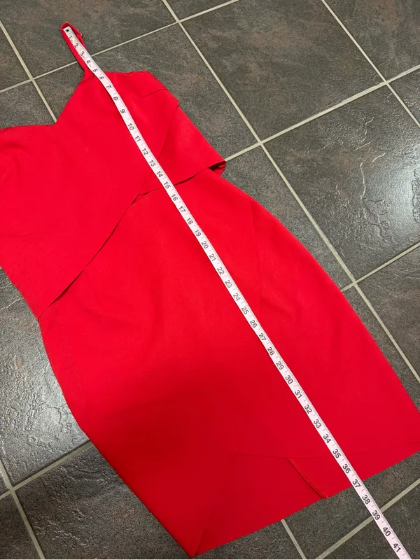 Elliatt x Revolve The Shot Tulip Sleeveless Mini Dress Cutout Red Small - Image 12