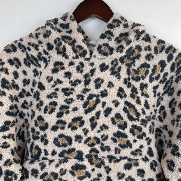 American Eagle Outfitters Animal Print Leopard Sherpa Fleece Hoodie Sweatshirt - Image 4