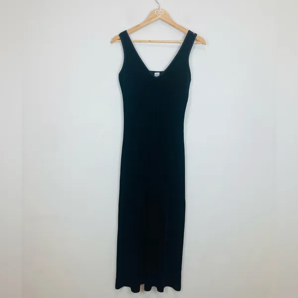 Vintage 90s minimalist stretch black velvet V-neck sleeveless midi dress. Small. - Image 2