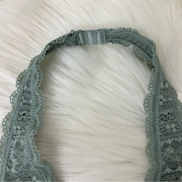 Victoria’s Secret Green Lace Bralette Size XS - Image 3