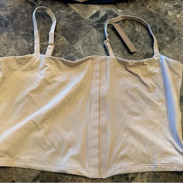 SKIMS Adaptive (C4) Cami Tank Top SIENNA NWT XXS - Image 3