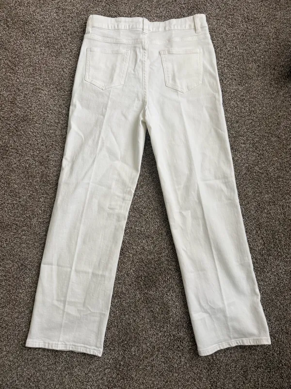 White jeans Size 6 - Image 5