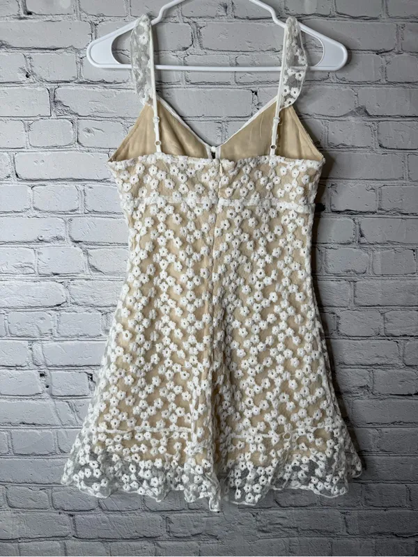 Lulus Charmaine white Floral Lace Mini Dress XS - Image 7