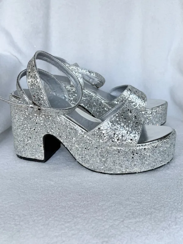 Olivia Miller Women's Silver Glitter Capricorn Platform Heels Size 9 - Image 10