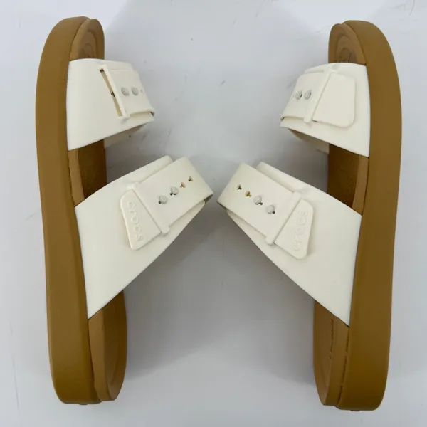 Crocs Brooklyn Buckle Low Wedge Sandal White Tan Women 6 Slip On Flip Flop New - Image 7