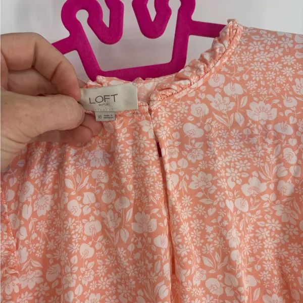 Loft Lightweight Peach Colored Floral Dress - Image 2