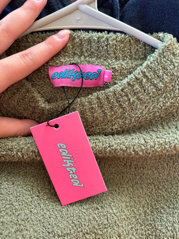 Edikted cropped sweater - Image 5