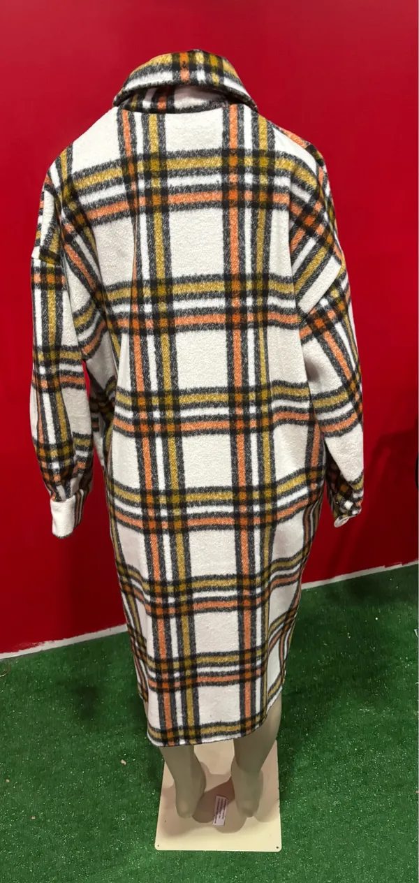 Oversized Bold Plaid Wool - Image 3