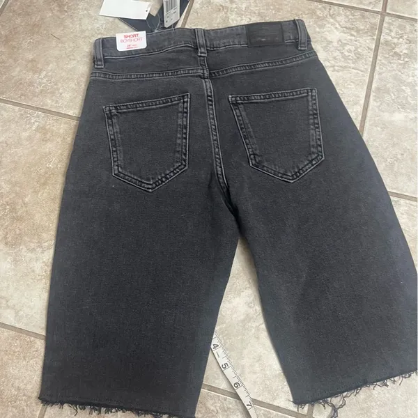 NWT Superdry Cut Off Denim Jean Kari‎ Longline Shorts 26 Coastline Black shorts - Image 4