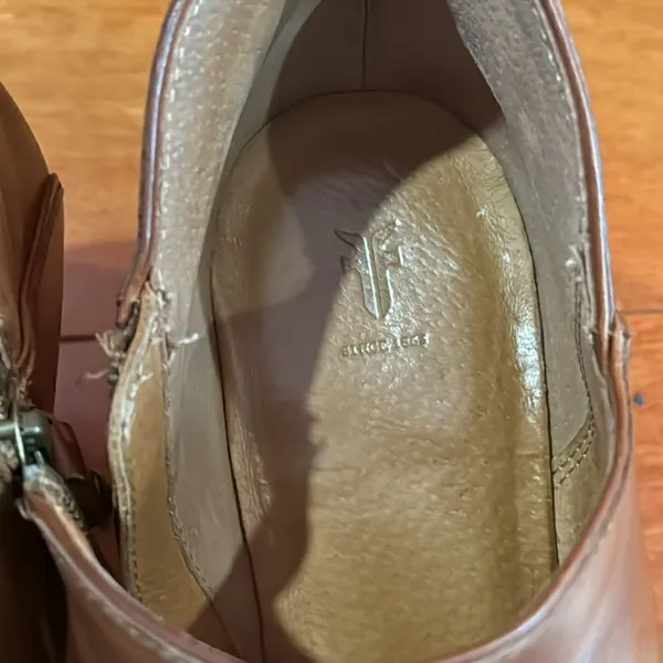 Frye Women's Reed Shootie Ankle Boot‎ Caramel size 9 - Image 7