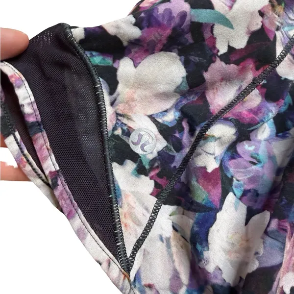 ✨ Lululemon Hotty‎ Hot Utopia Multi Deep Phantom Shorts Size 4 ✨ - Image 4