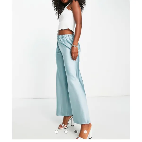 Urban Renewal Remnants Satin Puddle Pants Medium Baby Blue Stretch Wide Leg - Image 9