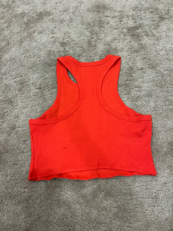 Alo Yoga Aspire Tank Bright Red Small - Image 4