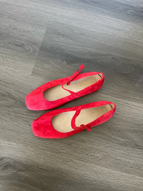 Vionic Alameda Mary Jane Flats Red - Image 2
