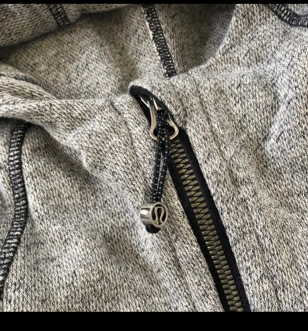 Lululemon EUC  On The Daily Hoodie ~ 6 - Image 4