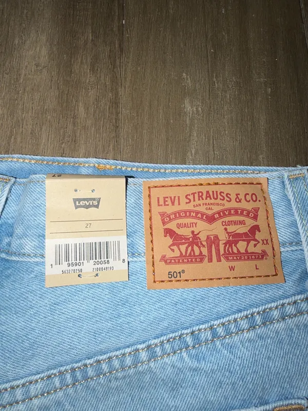 Levi’s 501 Denim Shorts High-Rise NWT - Image 4