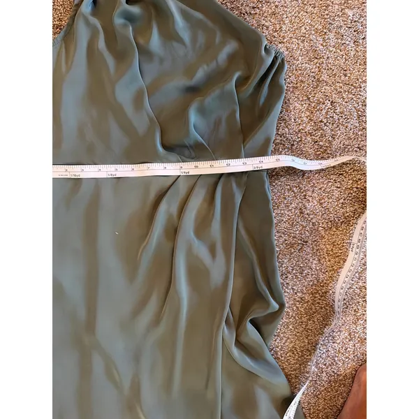 Pretty Garden One Shoulder Sage Green Dress. Size Medium - Image 6