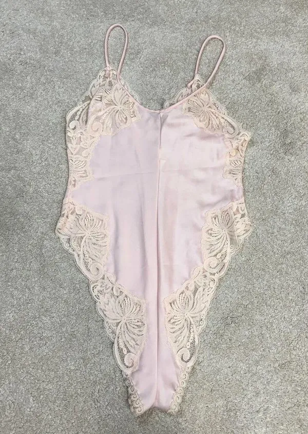 NWOT Vintage Victoria's Secret Lace Trim Gold Label Union Tag Teddy Size P/S - Image 3