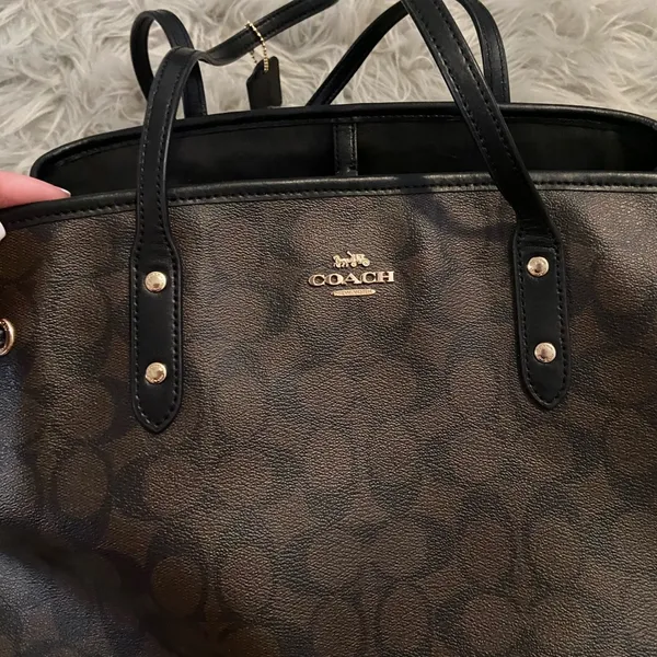 Beautiful authentic brown and black coach satchel! - Image 2