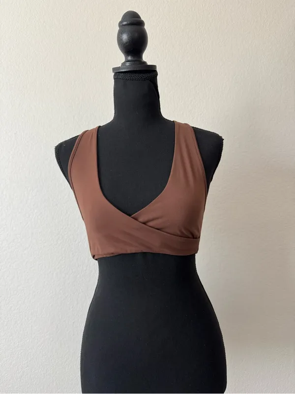 437 Women’s Brown Sports Bra Small - Image 2
