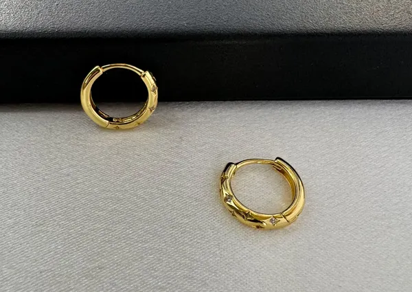 13mm Star Small Gold Hoop Earrings for Women Men - Image 3
