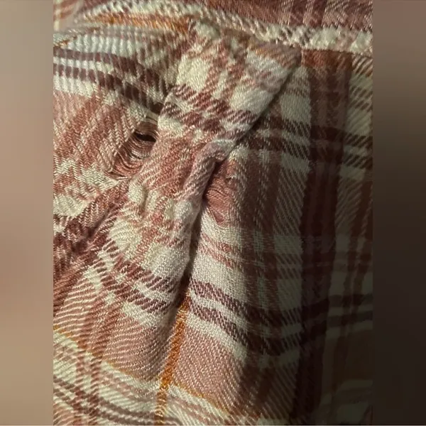Free People Dusty Pink, Rust & Cream Soft Flannel Button Down Shirt. Relaxed Fit - Image 8