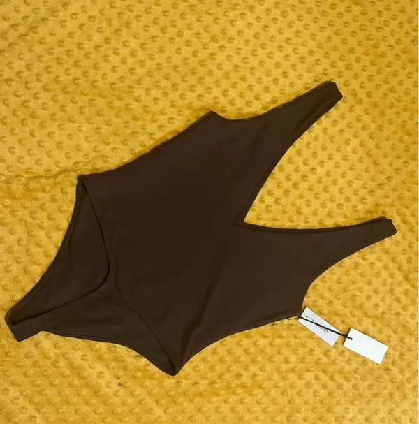 Aritzia Bodysuit Babaton - Image 3