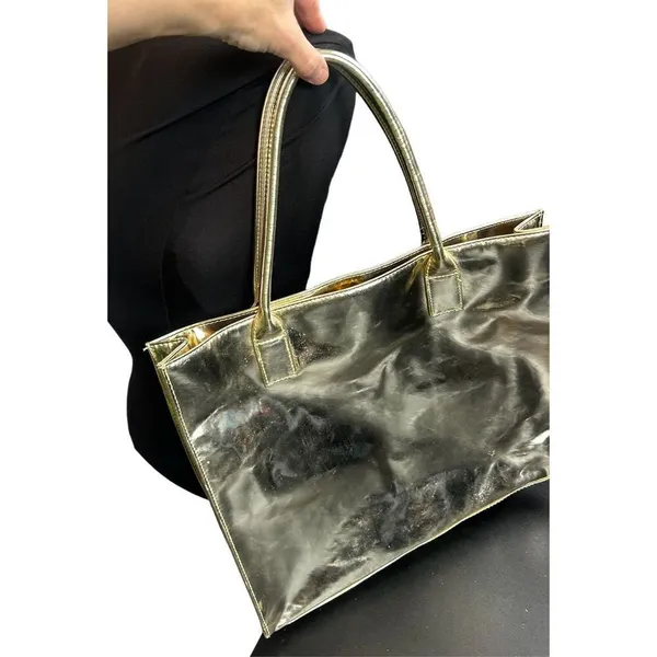Golden metallic shoulder Handbag unbranded 15x12” Gold - Image 3