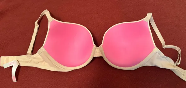 PINK Wear Everywhere Push Up Bra - Image 5