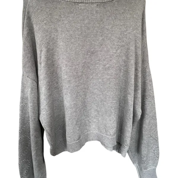 NWT Madden NYC Women's Sweater with Heart Detail - Gray - Image 3