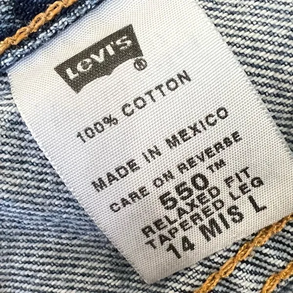 Levi’s Y2K Relaxed Fit Tapered 550 Jeans - Image 6
