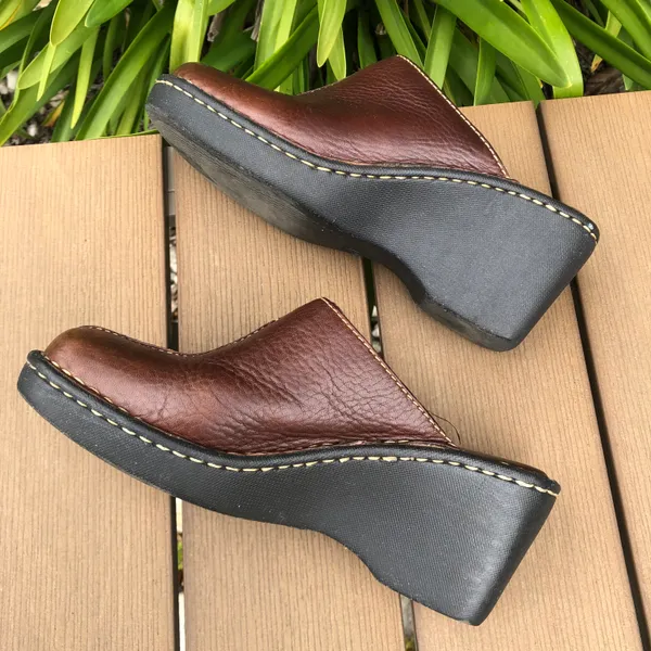 vintage platform brown leather boho clogs Size 7 - Image 4