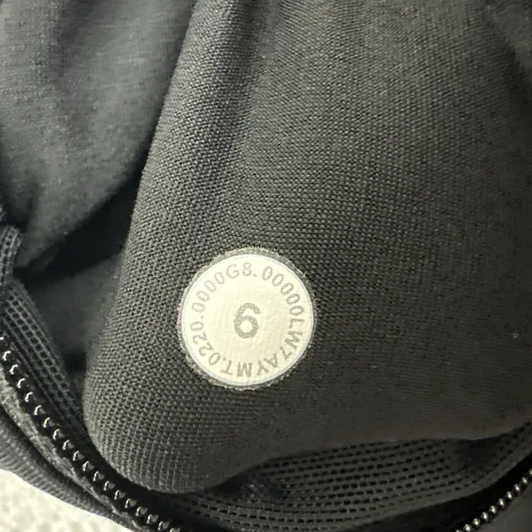 Lululemon Speed Up Shorts Mid Rise 4" Black Athletic Athleisure Women's 6 - Image 6