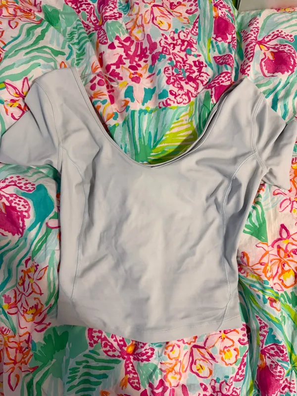 Lululemon pale blue v neck tshirt - Image 2