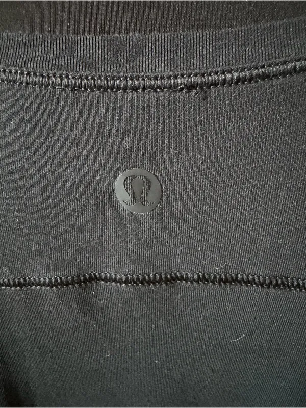 Lululemon To The Point Asymmetrical Black Long Sleeve Yoga Athletic Top XL - Image 6