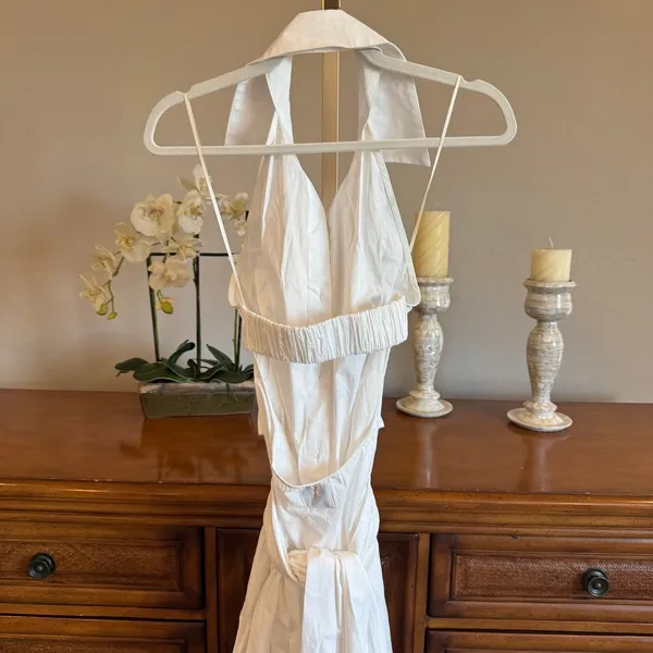 MISA Los Angeles Jessika White Halter Dress NWT Size M - Image 6
