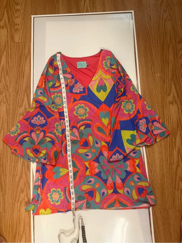 Judith March Bright Multicolor Floral & Heart Print V-Neck Tunic - Image 8