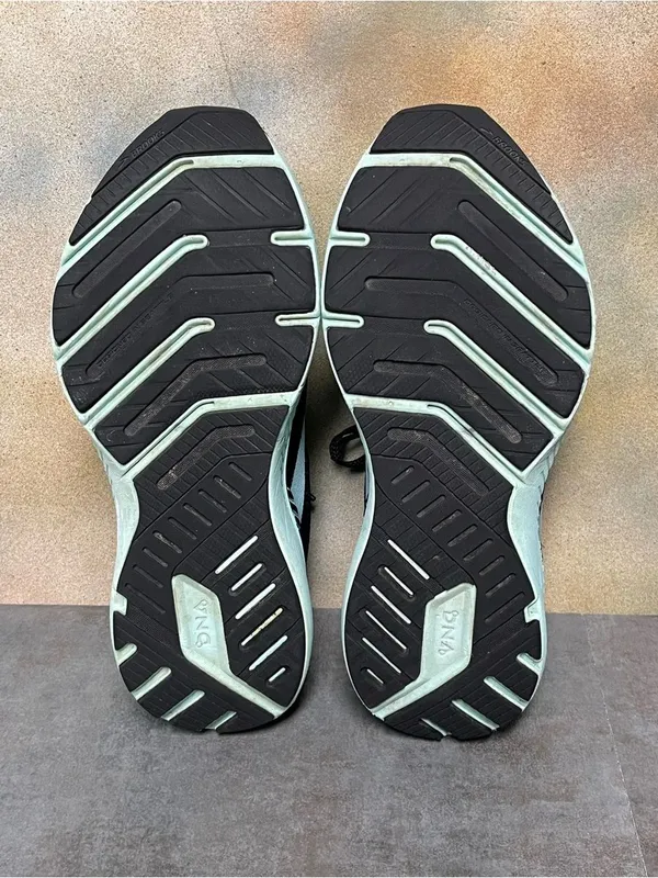 Brooks Launch GTS 8 Women's Running Shoes Black/Mint Green Size 7.5B - Image 16