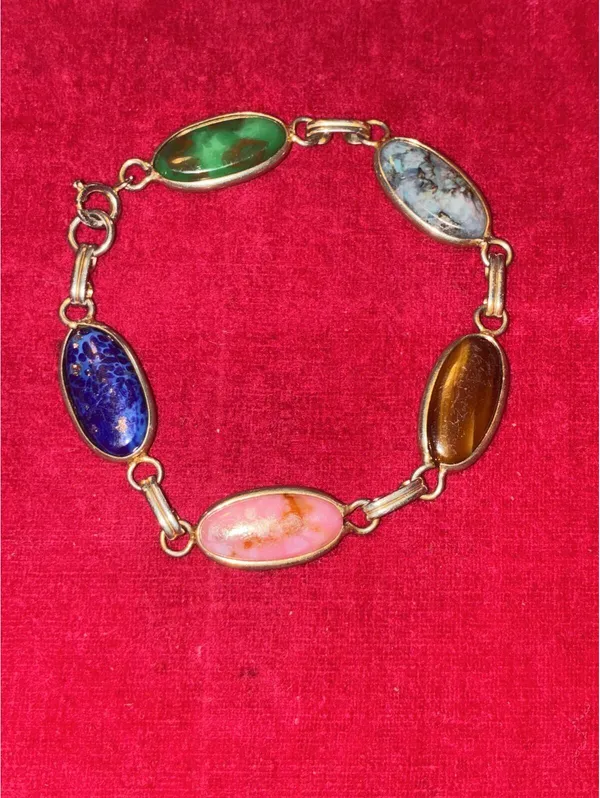 Vintage Egyptian Revival Gold Tone Multi-Stone Oval Cabochon Link Bracelet 7.25” - Image 6