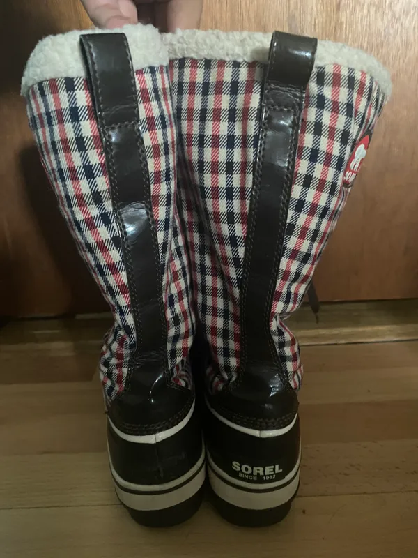 Tivoli Cordovan Red Plaid Boots - Image 7