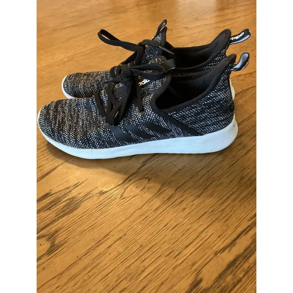 adidas Cloudfoam Pure Women’s Knit Low Top Lace-Up Sneakers Core Black/White - Image 4