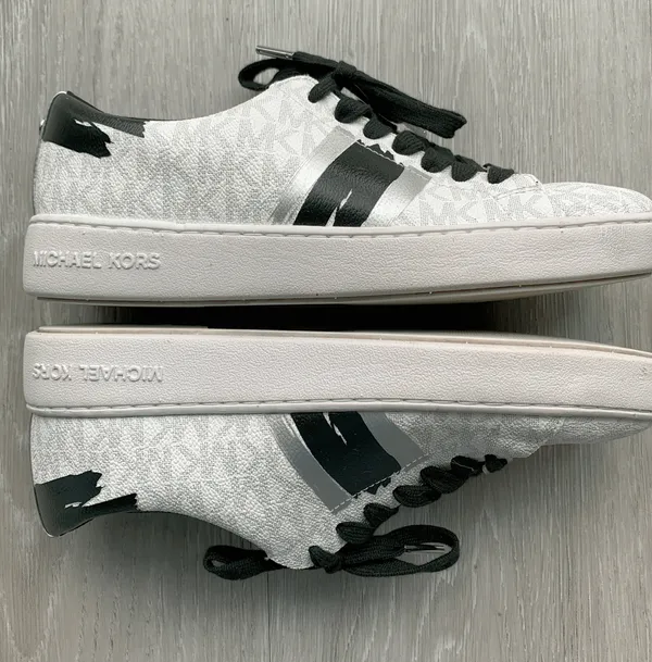 Michael Kors Sneakers - Image 5