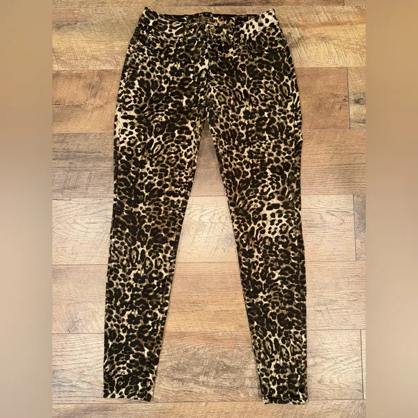 Jennifer Lopez Cheetah Print Skinny Jeans - Image 3