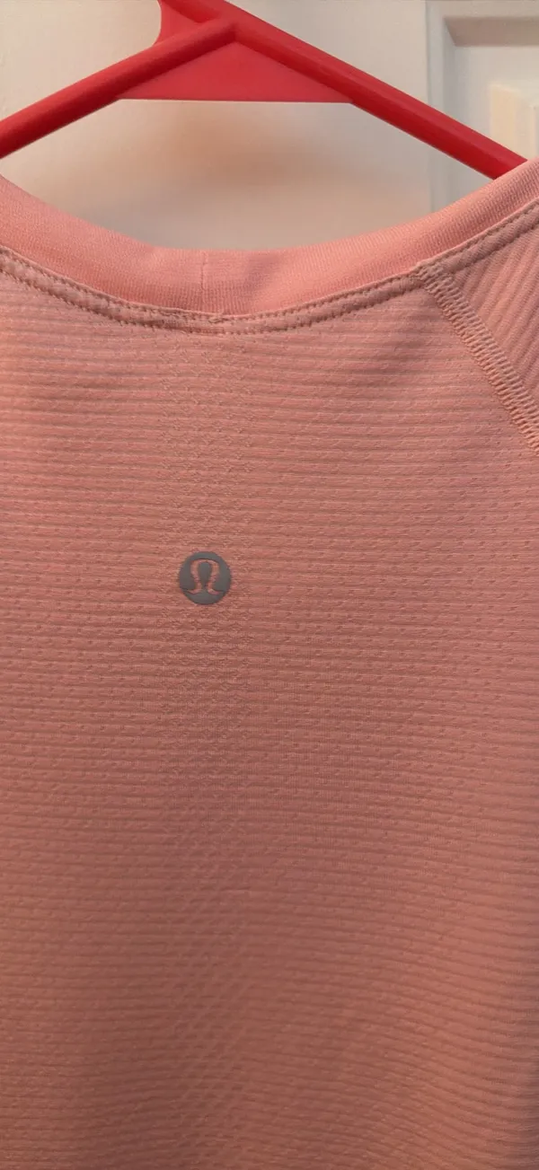 Lululemon Swiftly Tech Short Sleeve - Image 3