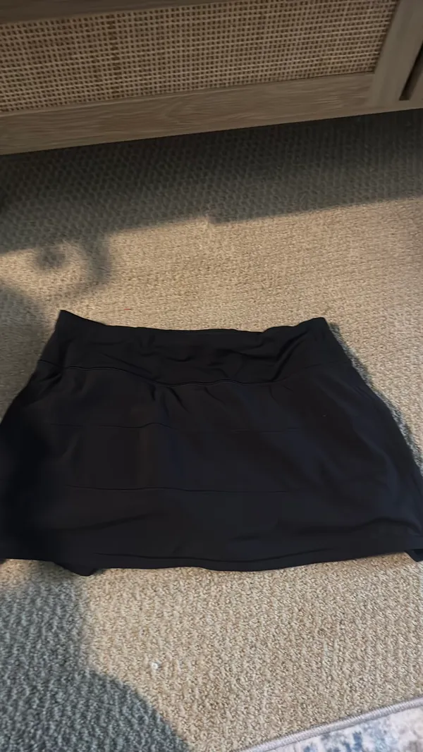 Lululemon Skirt Black - Image 2