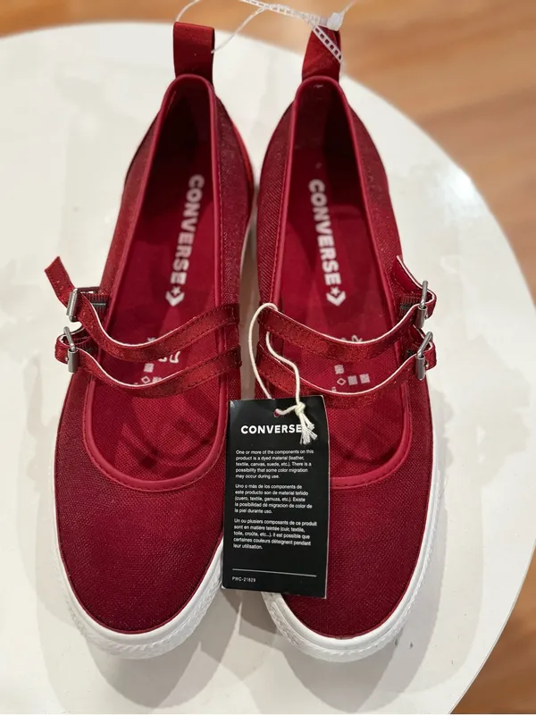 Converse Chuck Taylor All Star Dainty Mary Jane mesh sneakers in park red - Image 2