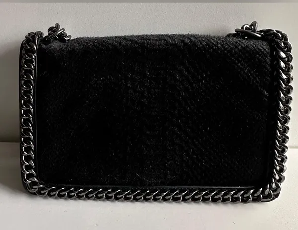 ZARA BLACK CHAIN EMBOSSED BAG - Image 8