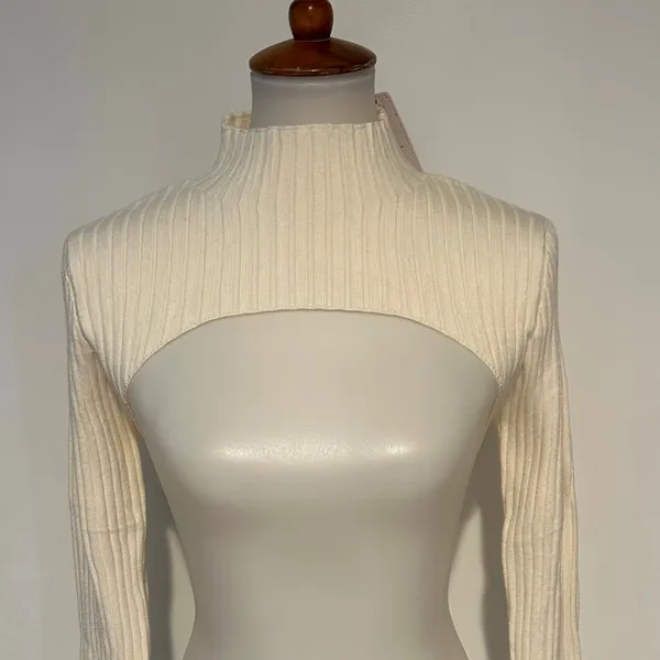 Pretty‎ Garden Mock Neck Bolero Top - Size S - NEW With Tags. - Image 2