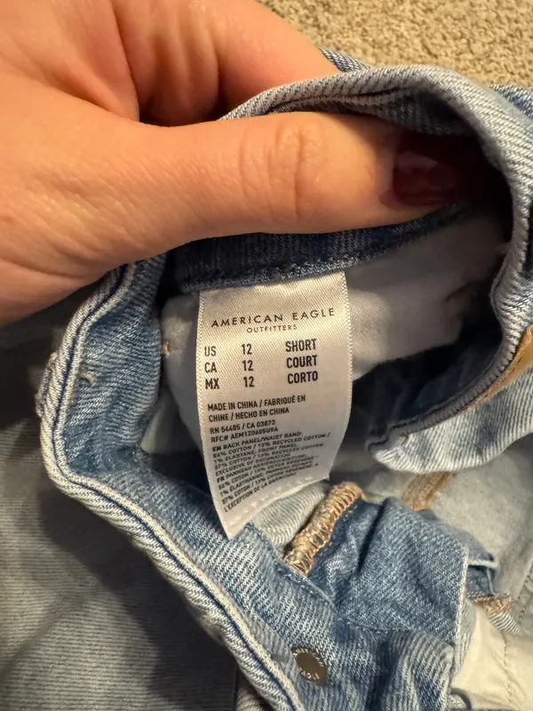 American Eagle Outfitters jeans - Image 4