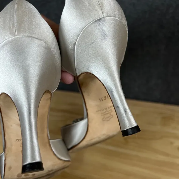 Manolo Blahnik Silver Satin Crystal Buckle Peep Toe d'Orsay Pumps Size 36.5 - Image 7
